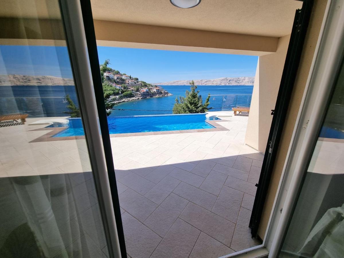 Villa Relax , With Seaview And Two Pools Near Beach Starigrad (Kvarner) Exterior foto
