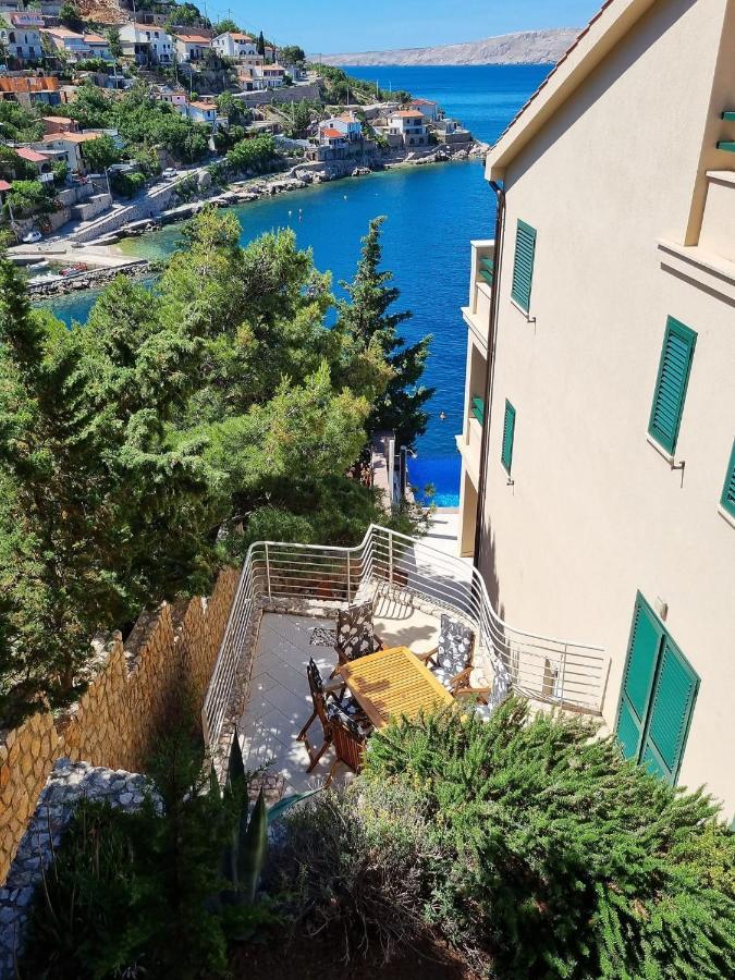 Villa Relax , With Seaview And Two Pools Near Beach Starigrad (Kvarner) Exterior foto